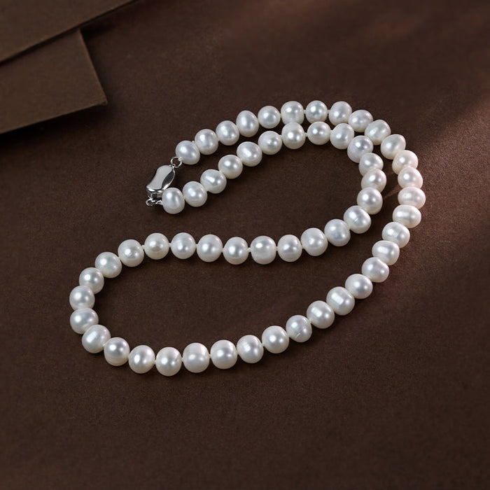FRESHWATER PEARL NECKLACE