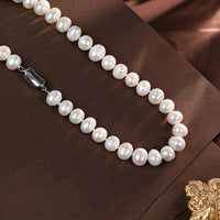 FRESHWATER PEARL NECKLACE
