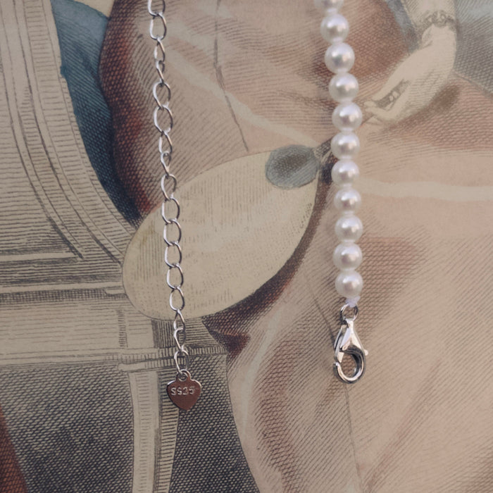 FRESHWATER PEARL NECKLACE