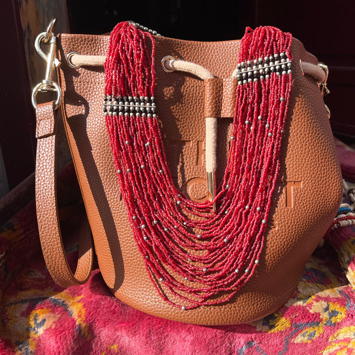 VINTAGE NECKLACE RED CORAL