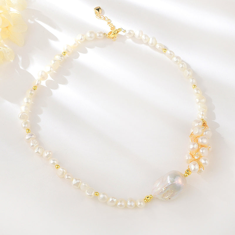 Glittery Fresh Water Pearl Necklace