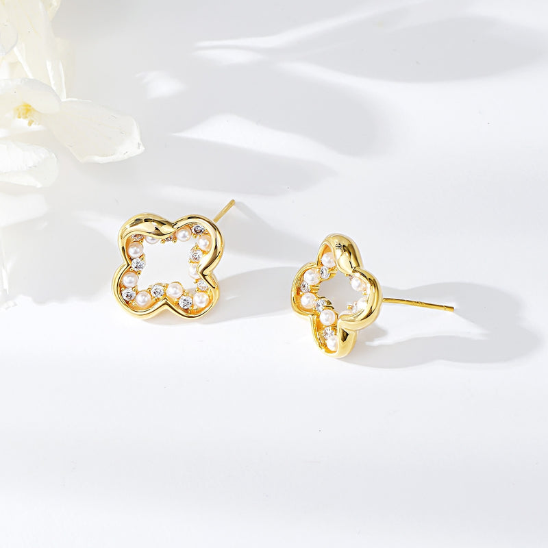 GOLD PLATED WHITE STUD EARRINGS